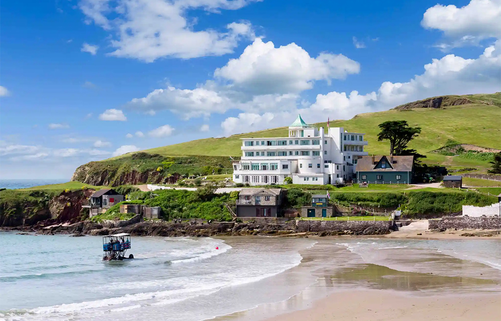 Wuthering Heights in Devon the Pilchard Inn Burgh Island