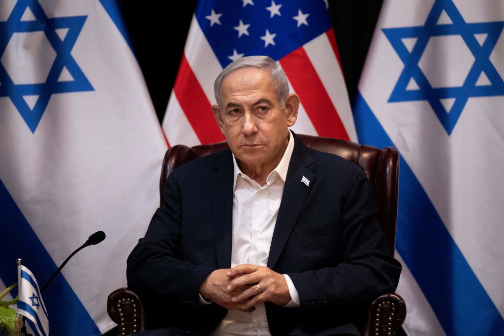 Netanyahu has good reasons to delay the ground invasion of Gaza