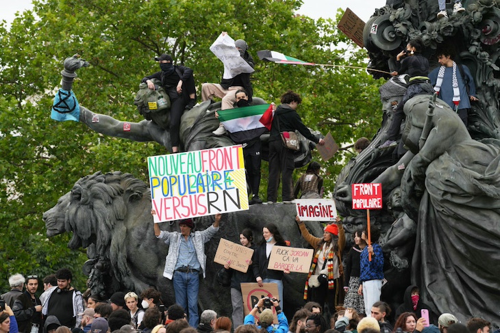 Will French voters be revolted by the new popular front?