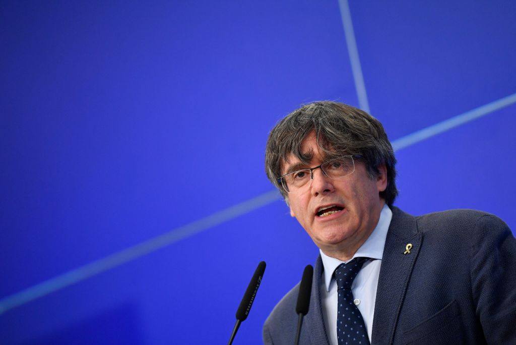 Catalan separatist leader Carles Puigdemont escapes arrest – again