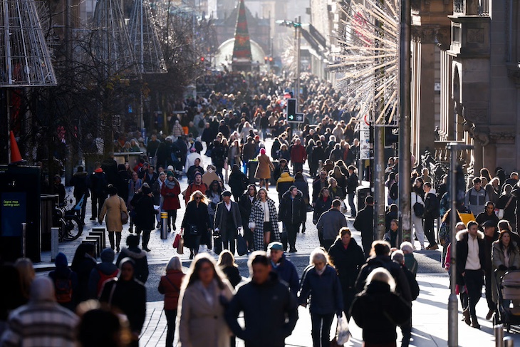 Falling retail sales shows how fragile the UK economy is